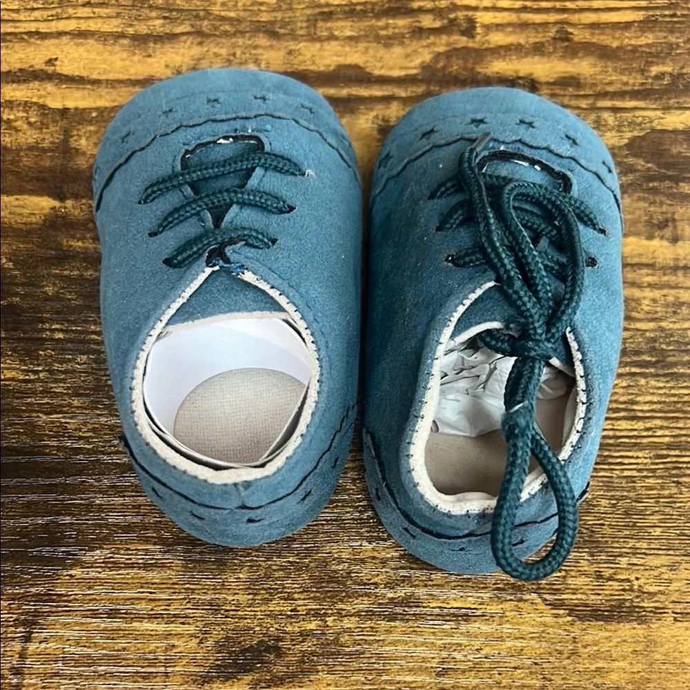 Blue Suede baby Shoes